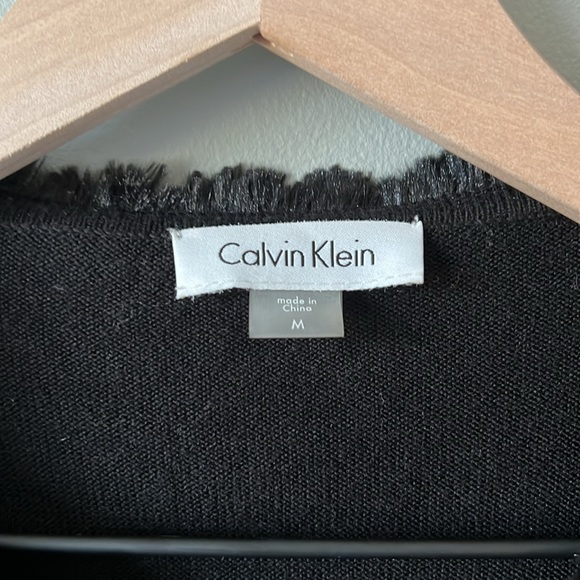 NWOT Calvin Cropped Faux Fur Jacket - Size M - Picture 4 of 5